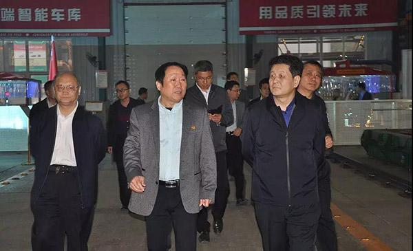 聊城市市委常委、政法委书记王彤宇莅临九路泊车调研 指导_搜狐汽车_搜狐网