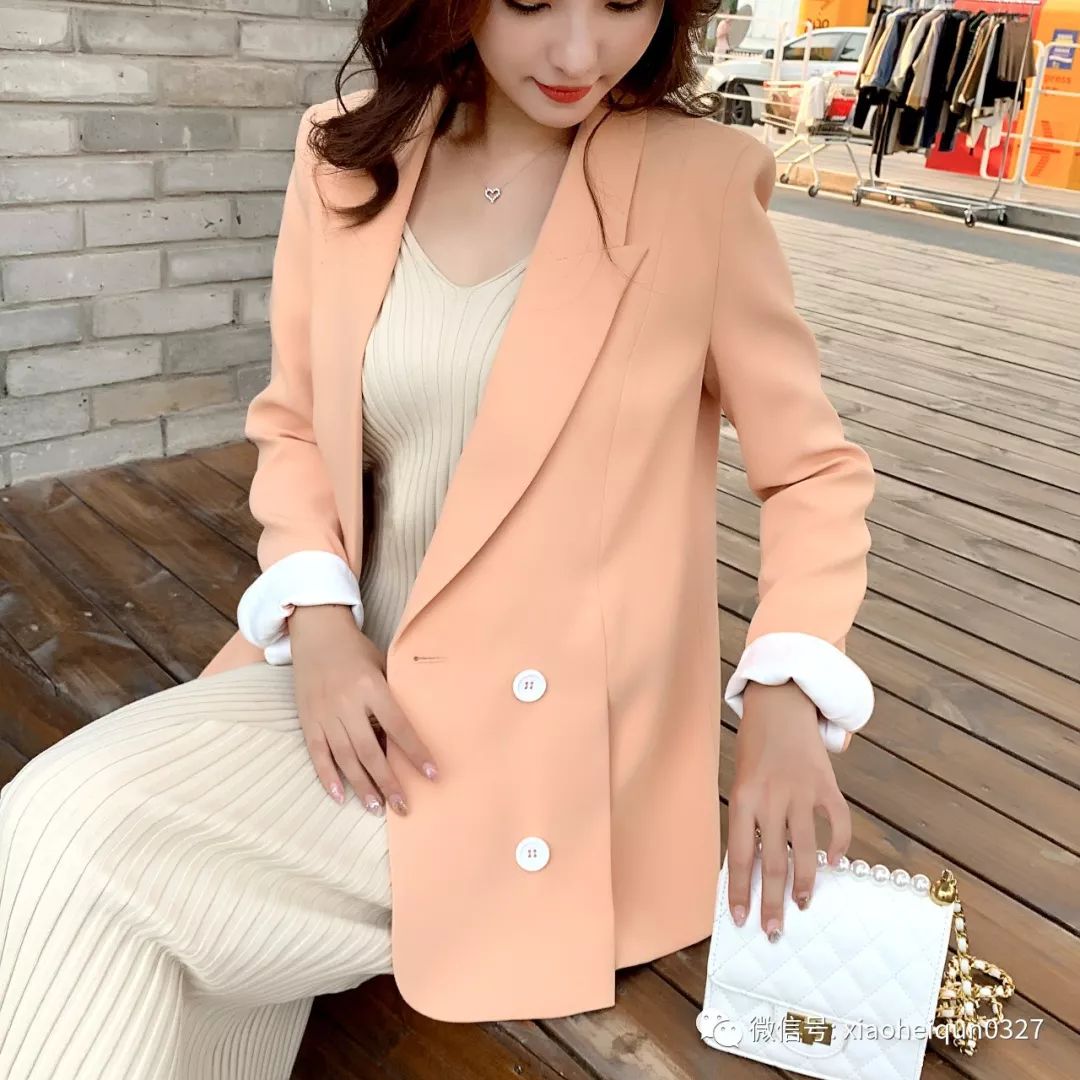 小黑裙10.26新款精选上身_搜狐汽车_搜狐网