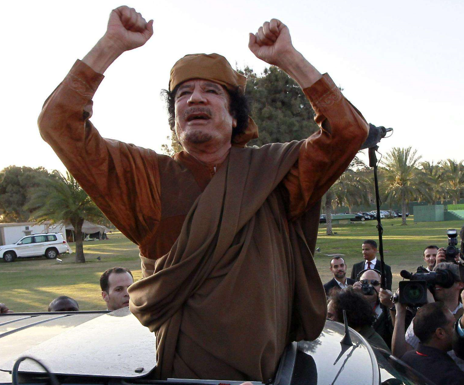 北非重镇再走复兴之路,数万人民严阵以待,要用战火换来和平_班加西