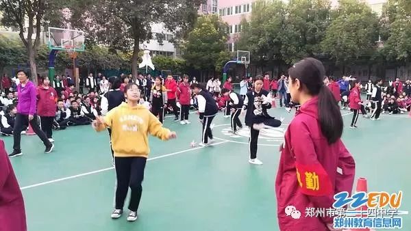 青春飞扬郑州24中成功举办2019年度趣味运动会