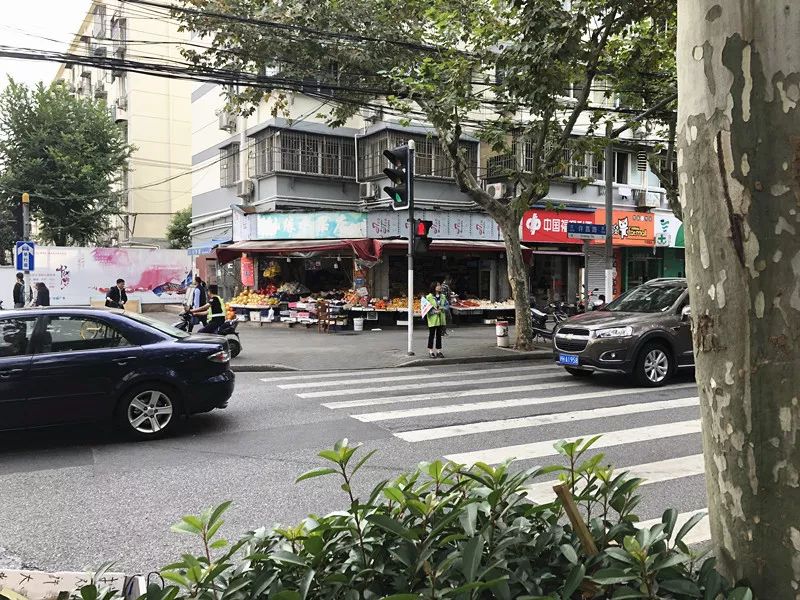 长阳路—大连路(上海杨浦良友食品有限公司)长阳路—荆州路(中国人民