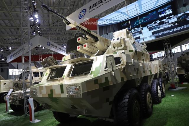 韩国新轮式自行高炮重心高无雷达成近视眼看不准打不到太憋屈