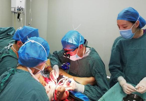 截肢手术过程图片