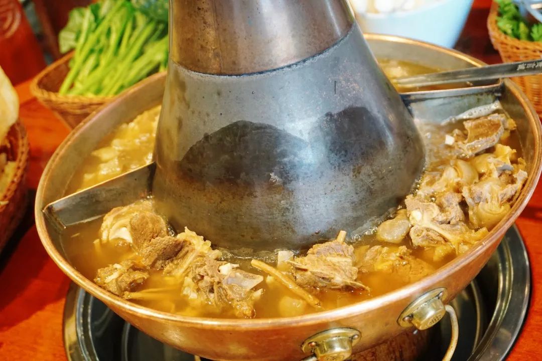 太壕58个赞牛羊肉特色养身火锅免费吃福清融和小院凭实力火了香酥软烂