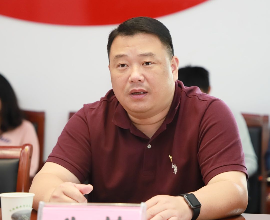 区委书记朱苗调研"飞地"产业园项目推进情况