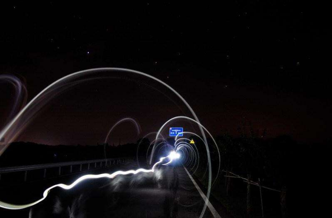 时空隧道真的存在男子自称消失32年后再次返回到地球生活