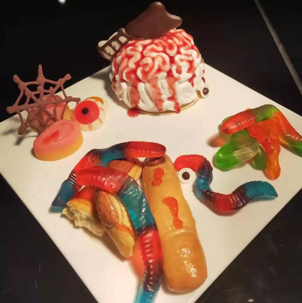 万圣节重口味美食你敢吃几个
