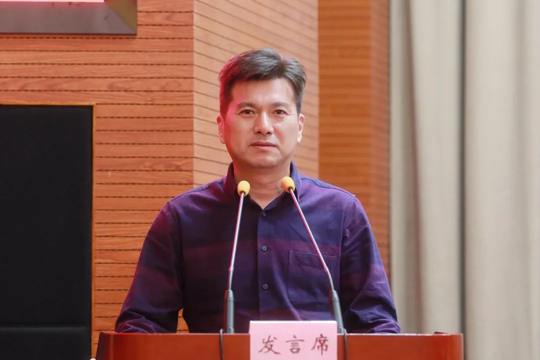 统一思想加快节奏全力冲刺梅陇镇召开2019年迎第二届