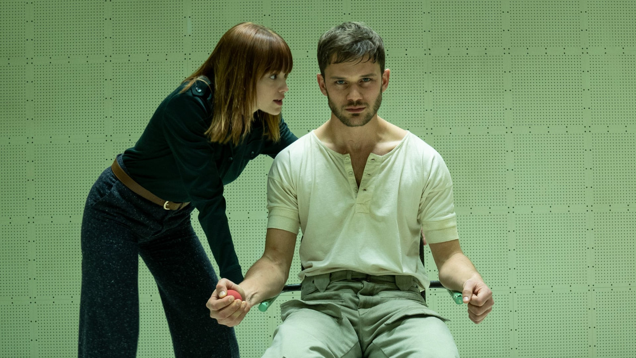 《绊脚石》行动,杀戮还是拯救?是谁激活了谍影重重里的魑魅魍魉