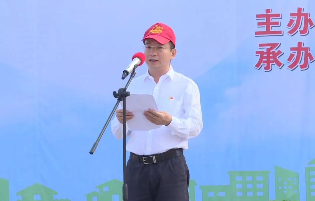 县委书记黄添胜,县委副书记,县长杨利华,县人大常委会主任刘天瑞,县委