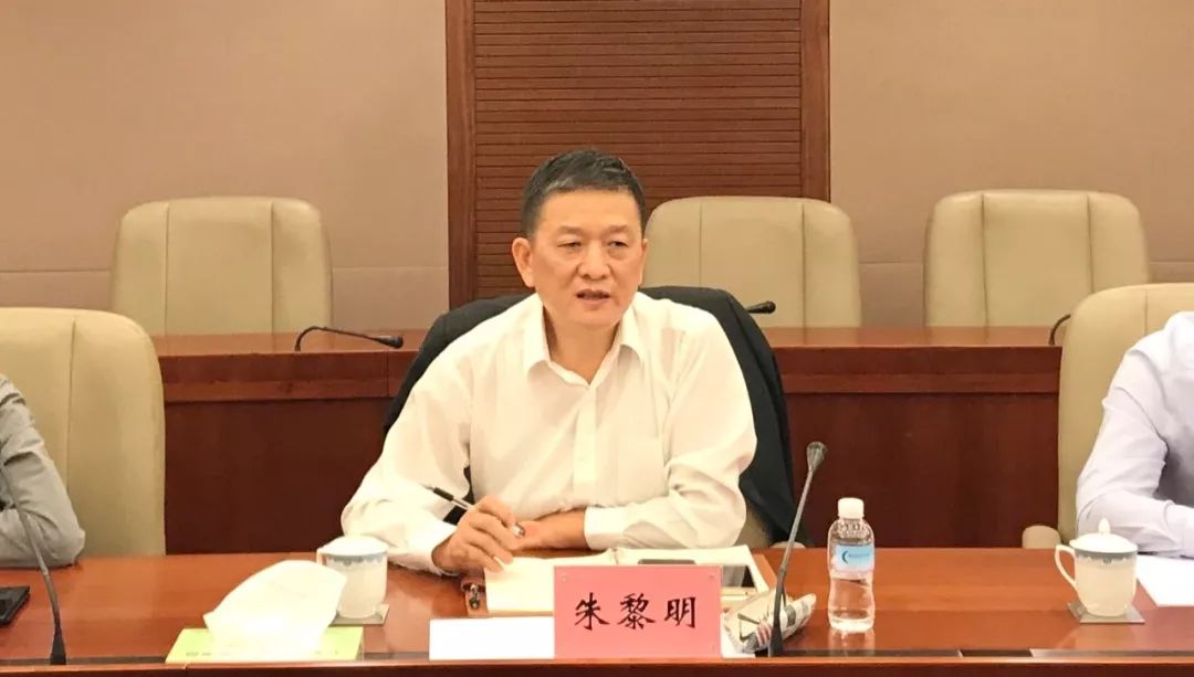 会上,朱黎明主任对虹口的禁毒工作提出了五点工作要求:随后,朱黎明