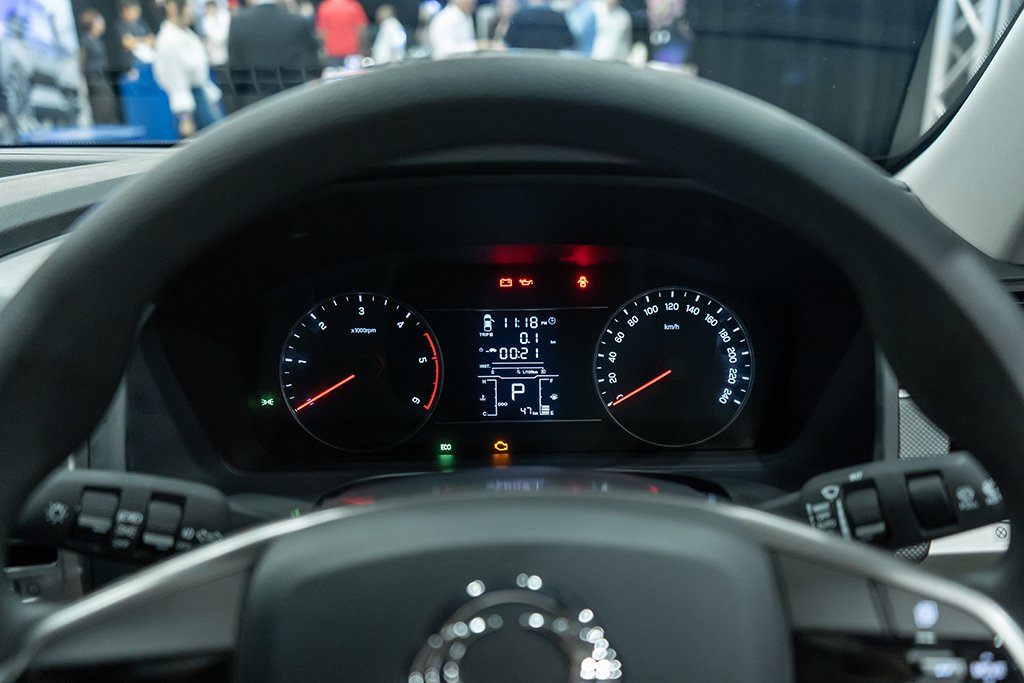 全新双龙Musso Grand和Musso Sport_搜狐汽车_搜狐网