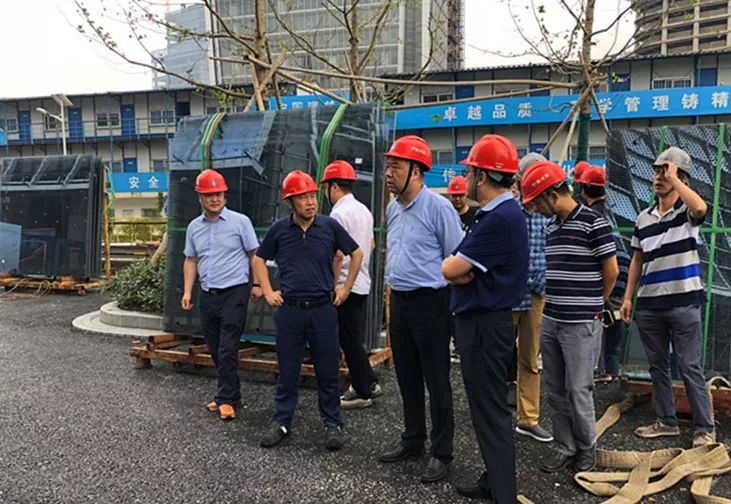 徐汇区建管委主任 罗鹏翀