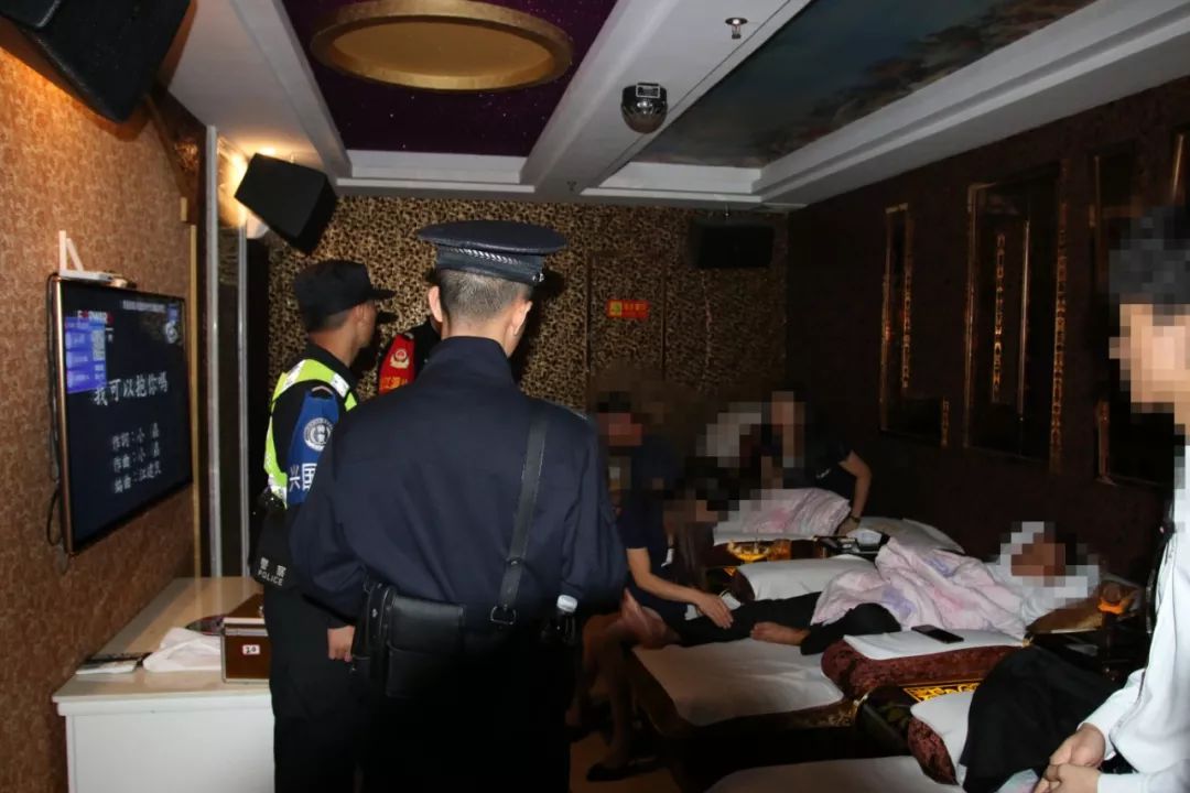 扫黑除恶▎再出重拳又有8人被抓