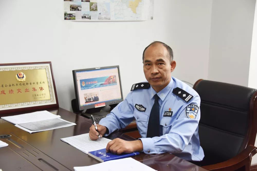 接到线索后,镇江警方高度重视,指定由丹阳市公安局刑侦大队长王国俊