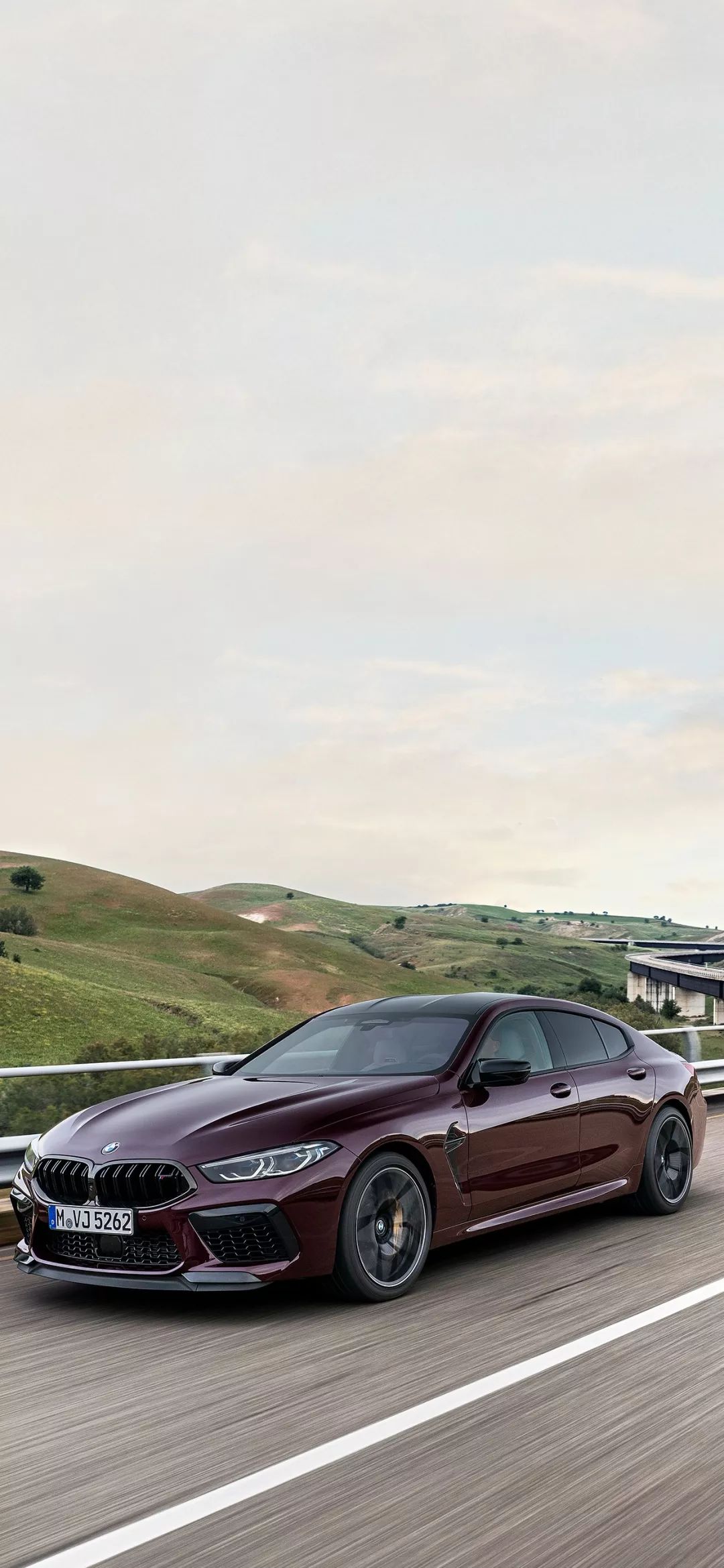 m美图惊世之美全新宝马m8四门轿跑请查收以未来为导向