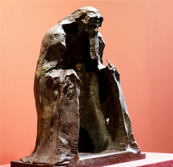 特展厅展示作品 《天人合一——老子》 吴为山 高83cmx长35cmx宽32cm