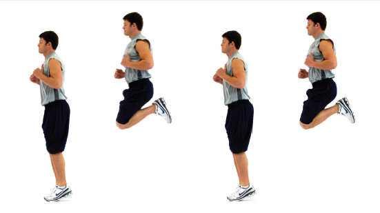 像要坐进椅子那样略微下蹲,向上跳,将脚跟带向臀部肌肉,避免塌腰3.