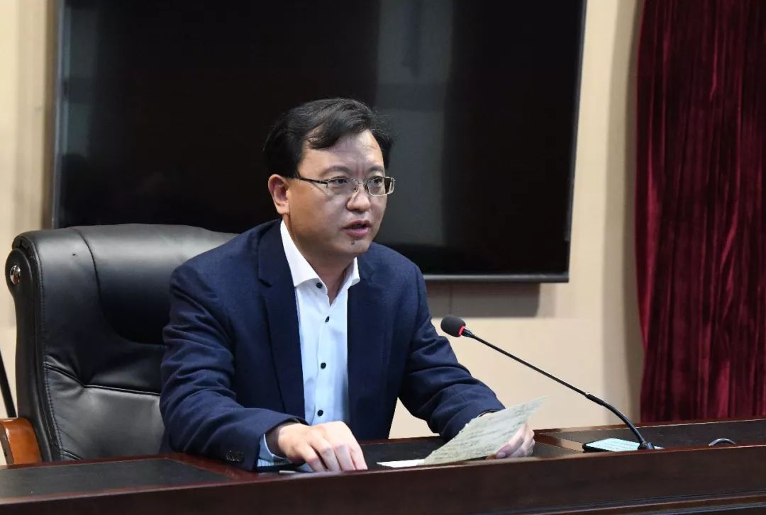 区委书记朱文军就全省经济工作推进会提出具体要求