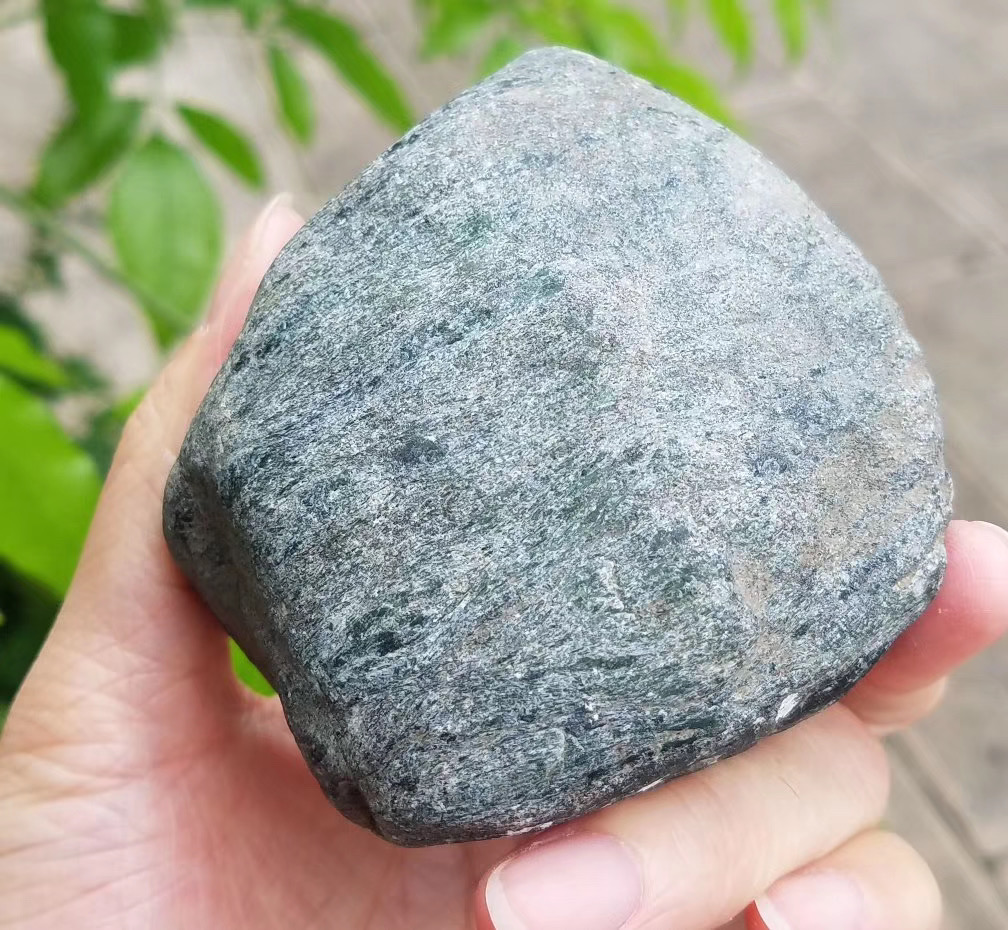 缅甸翡翠原石后江