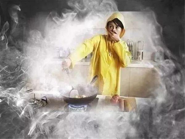 炒菜半小时吸了一包烟厨房油烟真的会致癌吗