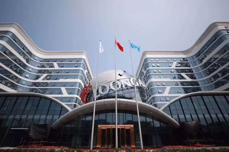 长龙航空空少刘韬用真心做好服务用努力实现成长