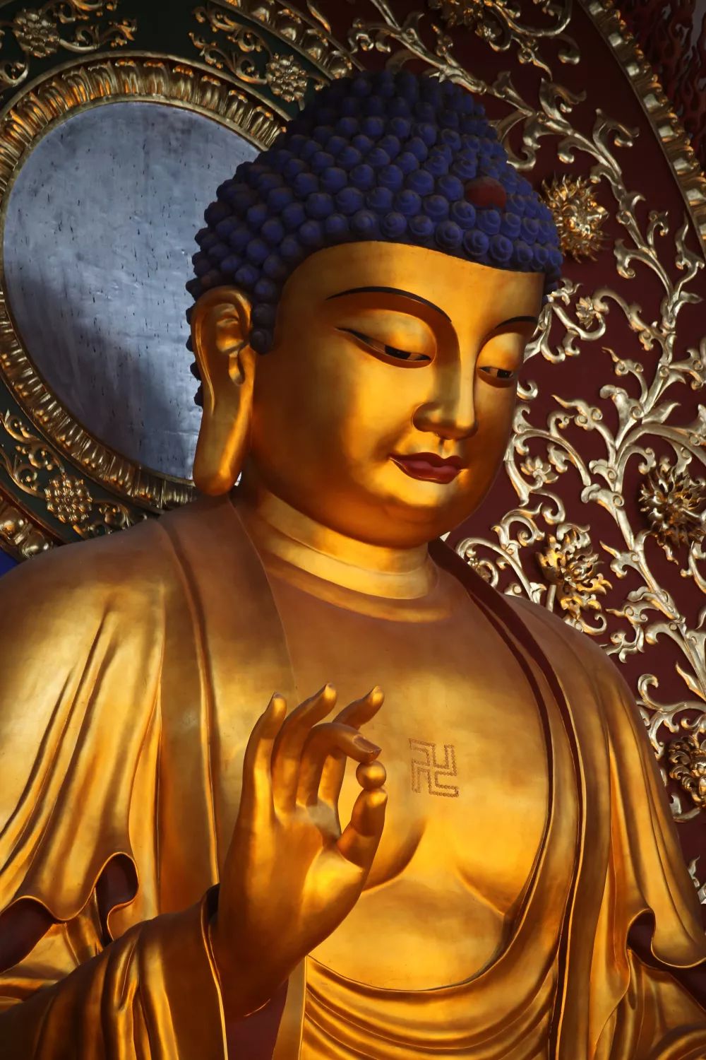 药师佛的慈悲济世精神