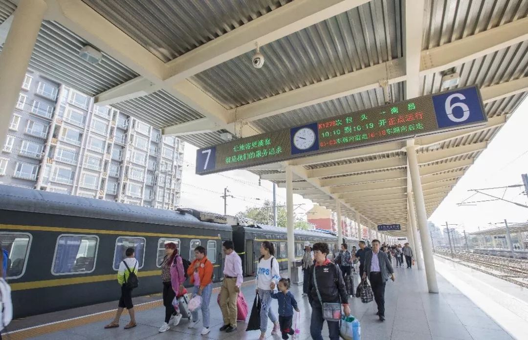 为什么火车很少提前到站非要乘客等终于知道原因了