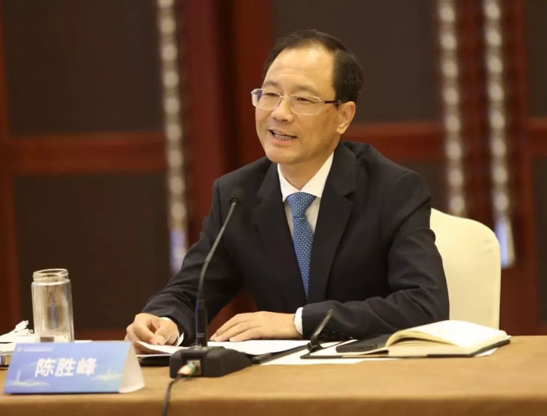 瑞安市委书记陈胜峰面对面对话交流聆听专业领域意见建议,向各位院士