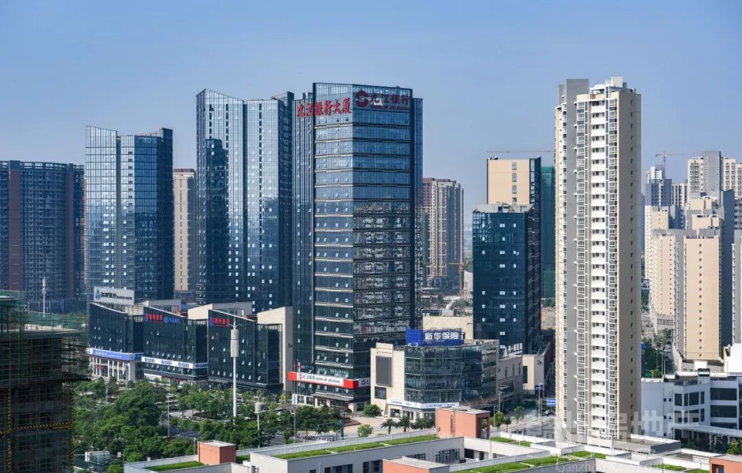 壮丽70年赣州地产印记石延兵我们是幸福生活的奋斗者