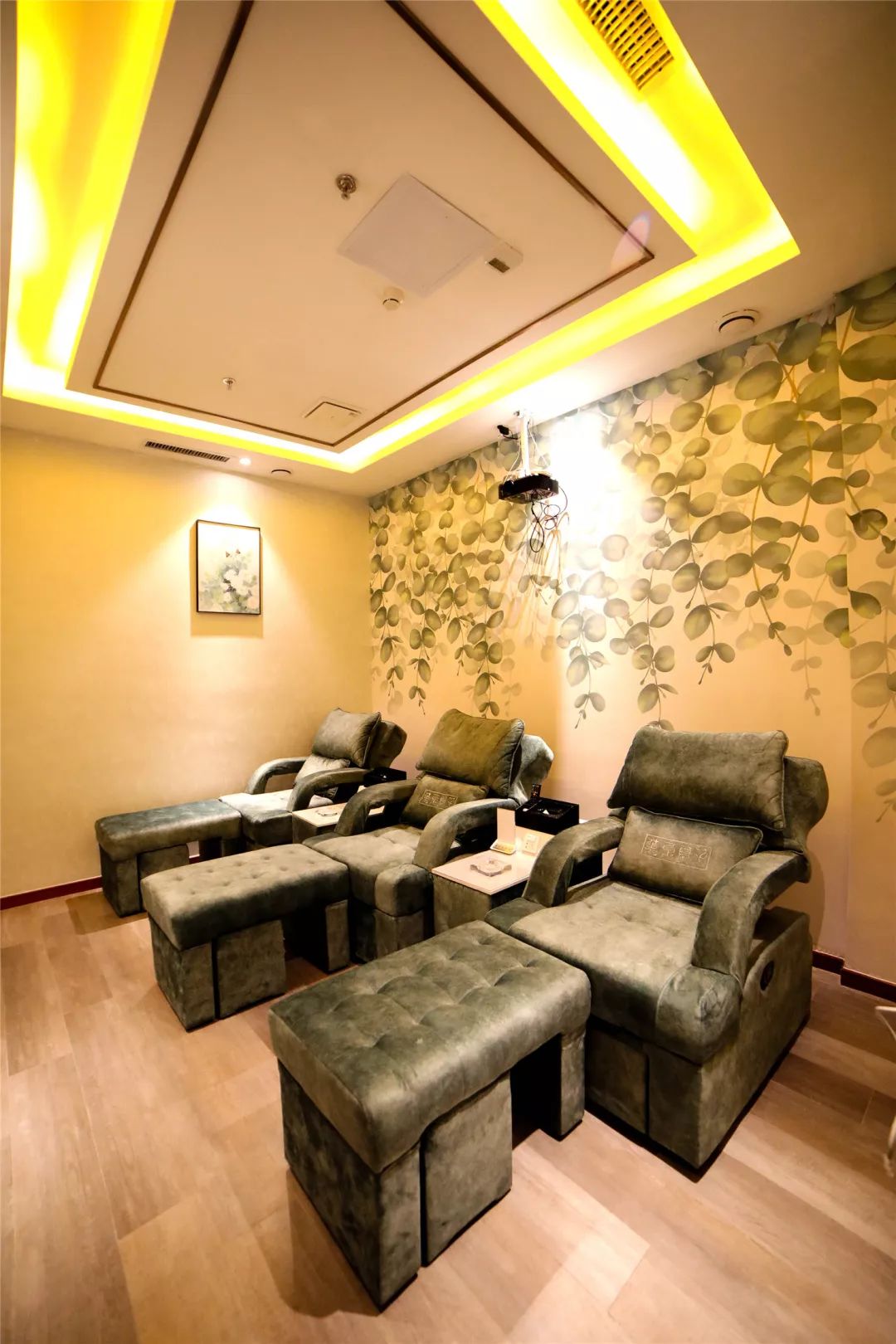 88元抢原价236元华夏良子套餐洗浴汗蒸中式按摩2店通用