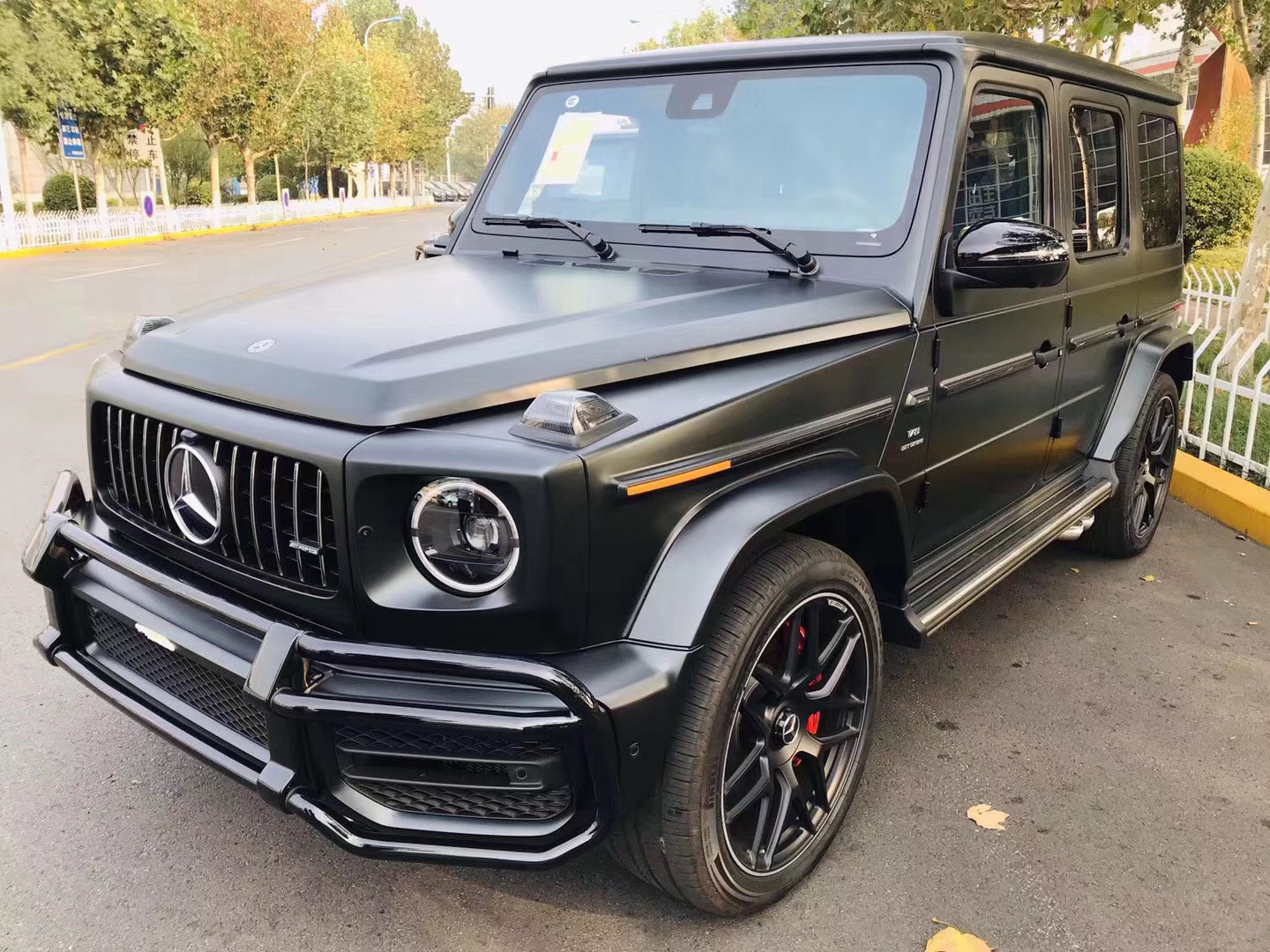 各种颜色奔驰大g您喜欢那一台