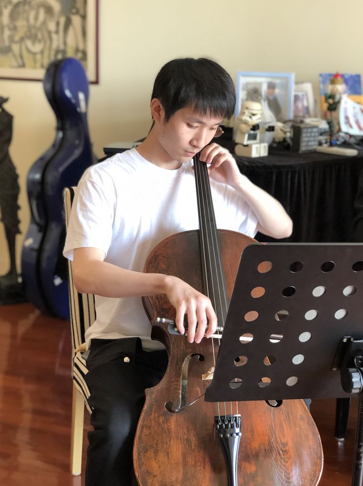 67马新桦与她的大提琴重奏团她是城市的韵味犹如诗的意境