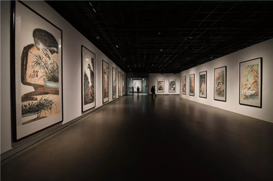 李大震日出东方中国画作品展在浙江美术馆隆重开幕