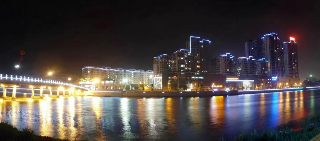 吴川城区夜景亮灯工程夜色迷人美不胜收