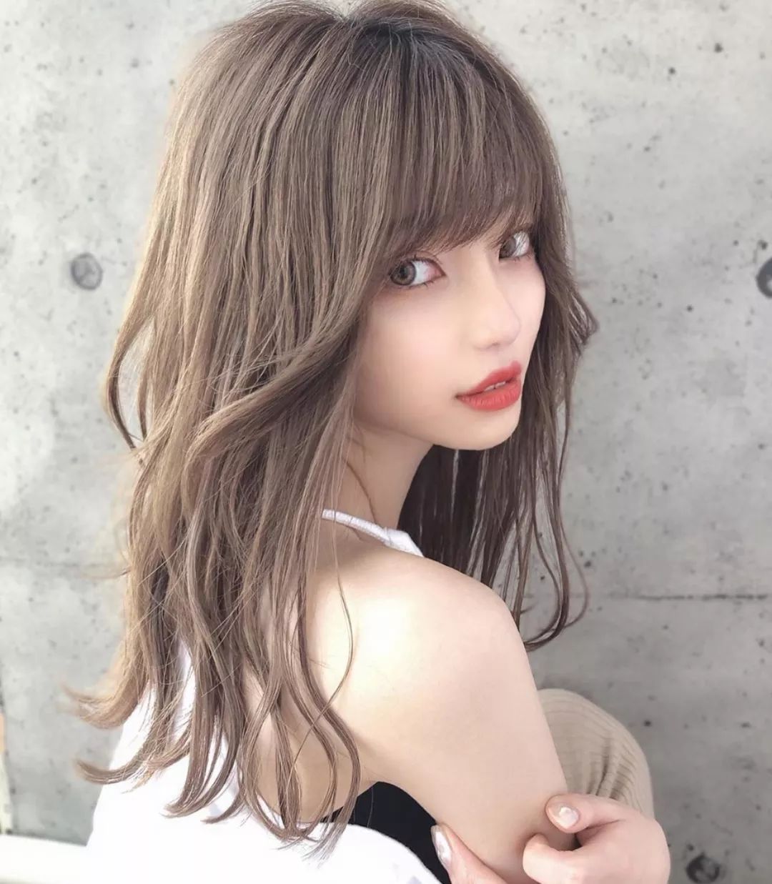 日本发型妹子图片