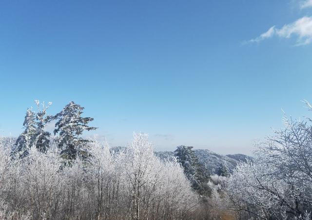 醉美高山雾凇景惊现北大湖壶银色天地尽显磅礴