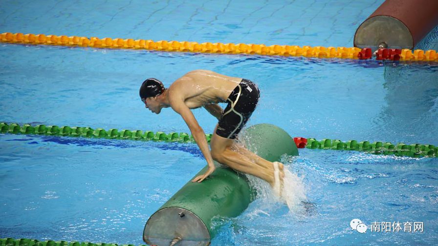 海军五项比赛,中国队包揽男女个人和男女团体四枚金牌_游泳