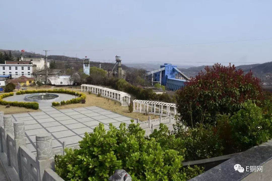 王石凹煤矿工业遗址:一山一世界,一石一行云