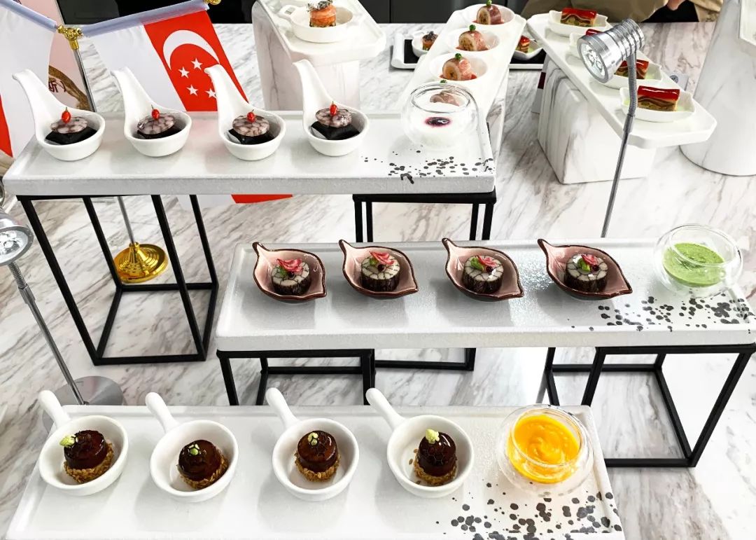 金牌榜第一!_西餐