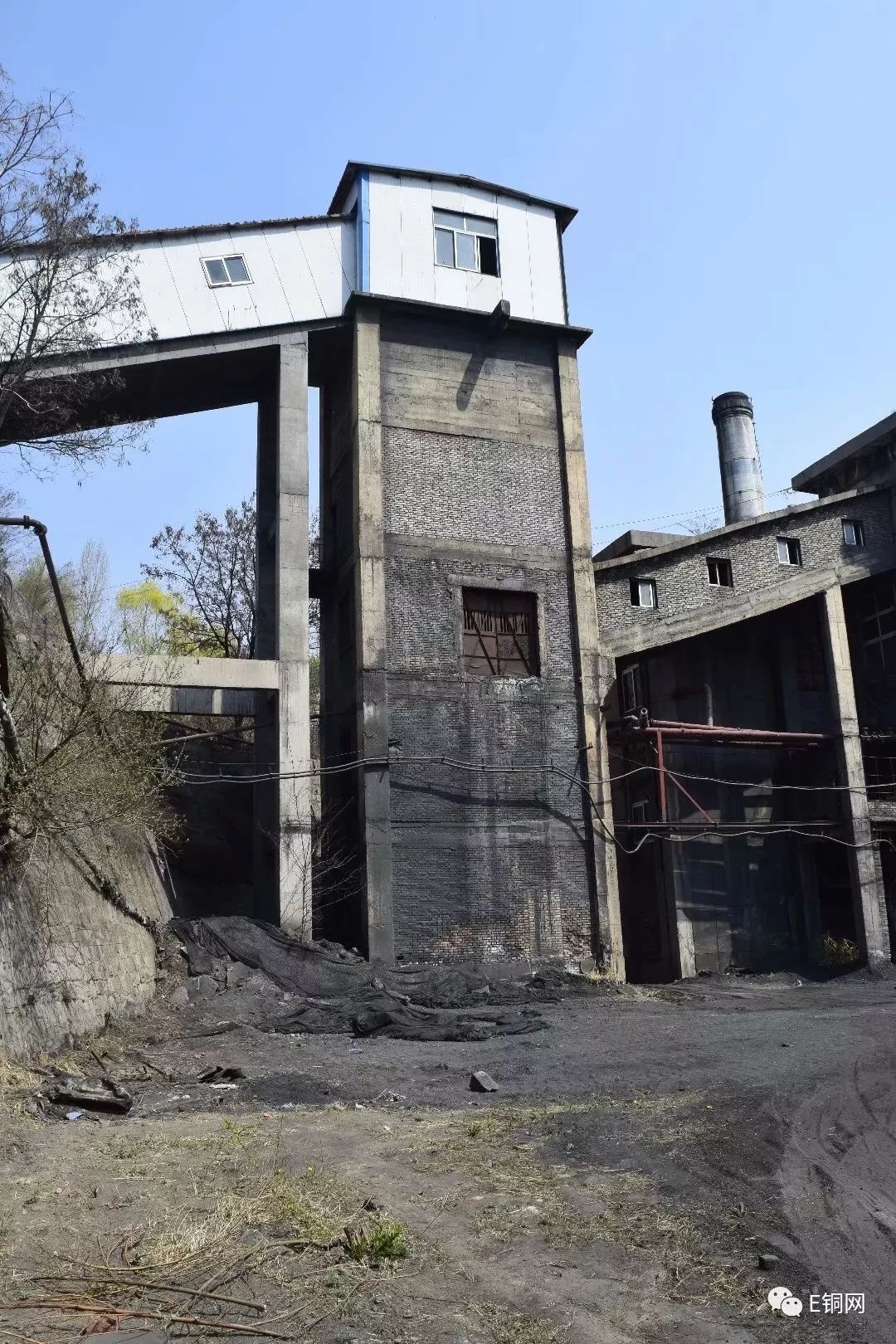 王石凹煤矿工业遗址一山一世界一石一行云