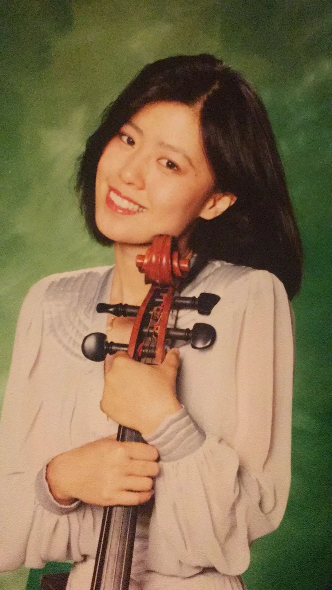 67马新桦与她的大提琴重奏团她是城市的韵味犹如诗的意境