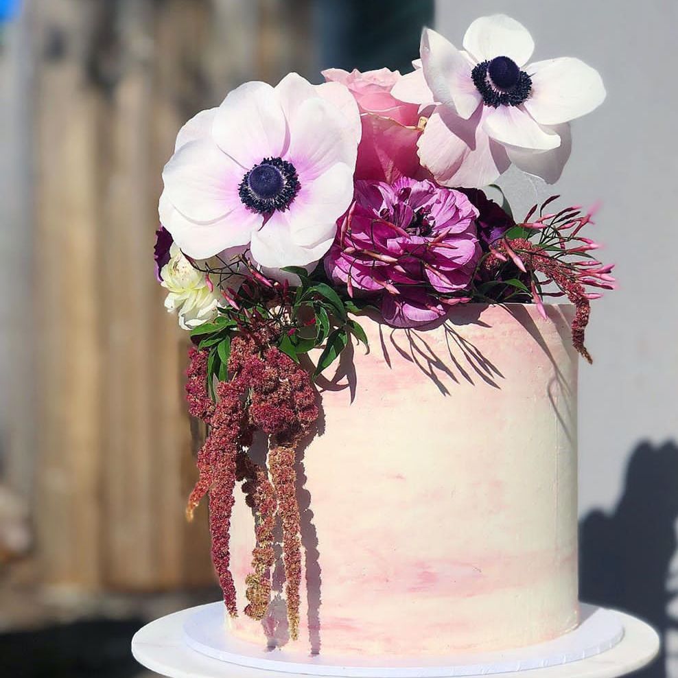 当甜点邂逅鲜花艺术是一种流连忘返的情调