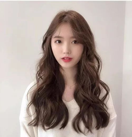 渣女大波浪是什么样子 渣女大波浪是烫的还是卷的_发型