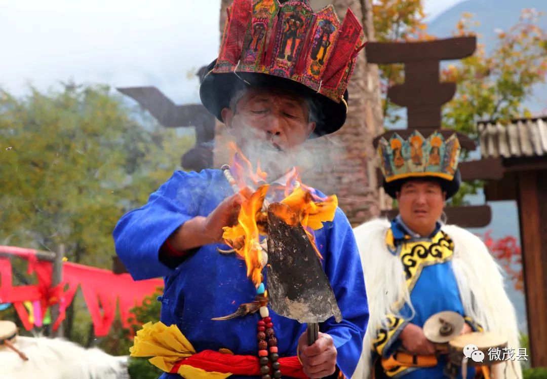 祭万物祈平安释比绝活亮相古羌城