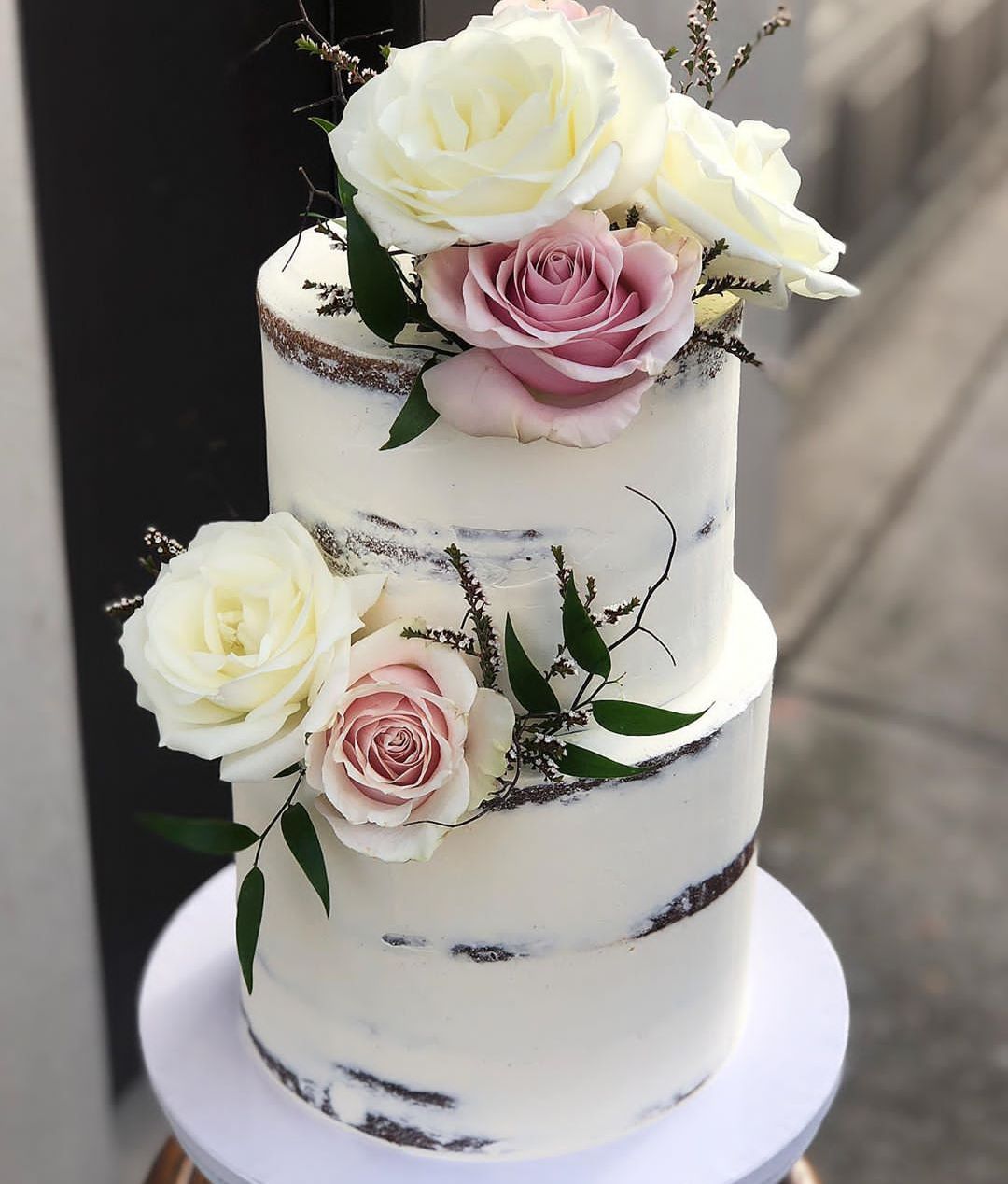 当甜点邂逅鲜花艺术是一种流连忘返的情调