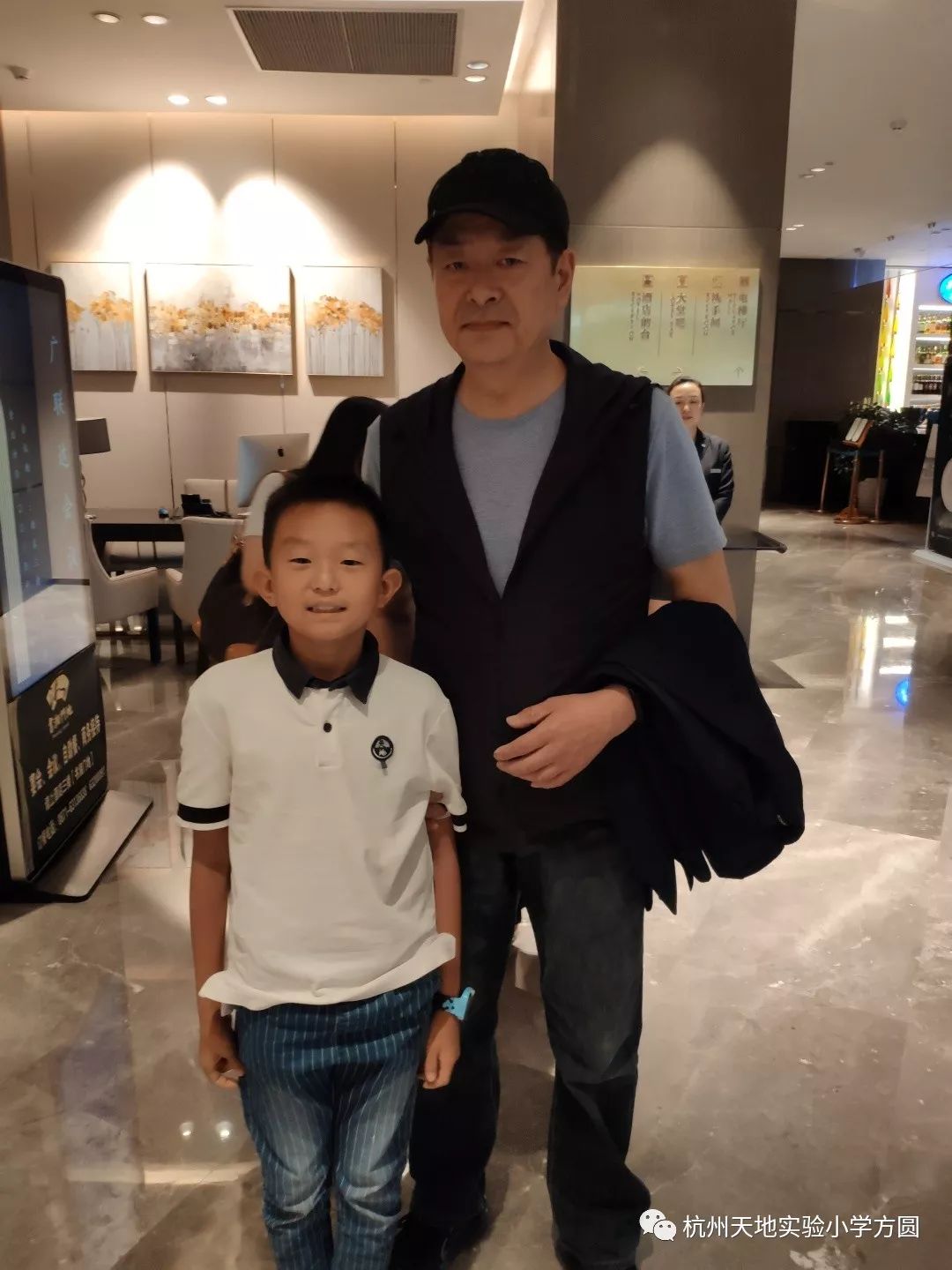 美丽学生丨他用朗诵打开一扇门_孟子宸