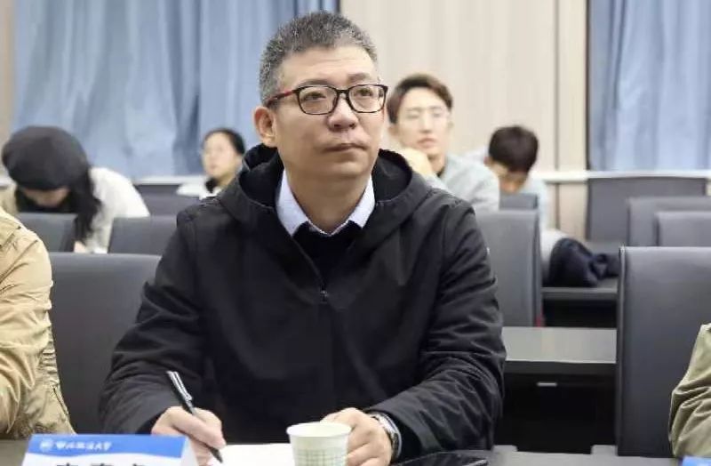 第三届何微新闻奖新闻传播学科研究生论坛分论坛一人工智能与信息传播