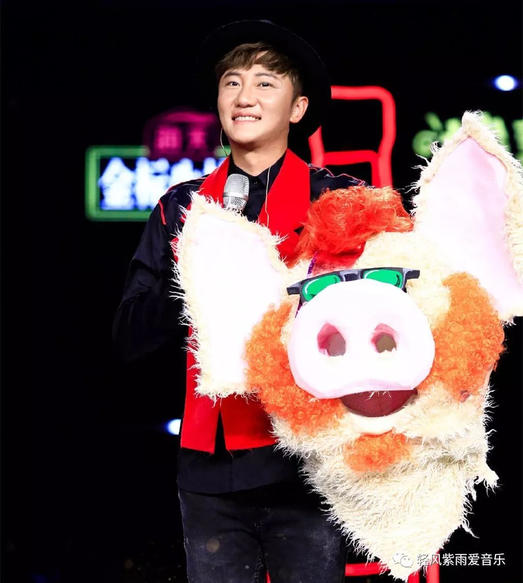 听歌- 蒙面唱将猜猜猜 - 二二二师兄 / 一口吃不成个胖子《孤独患者