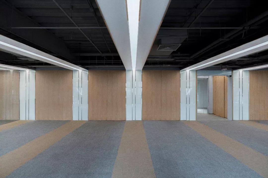 uni-intel办公室丨模块化营造线性空间